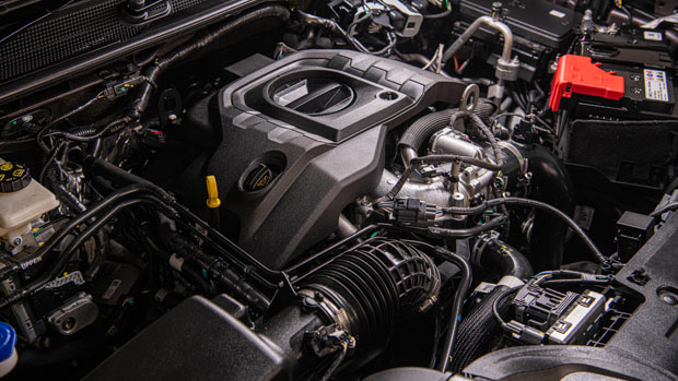 autos, cars, ford, reviews, ford everest, what is a ford everest platinum v6? prado kakadu rival revealed