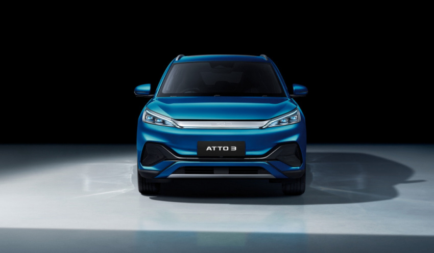 autos, byd, cars, bev, byd han, electric vehicle, ev, sime darby, vantage, byd announces the atto 3 crossover for singapore
