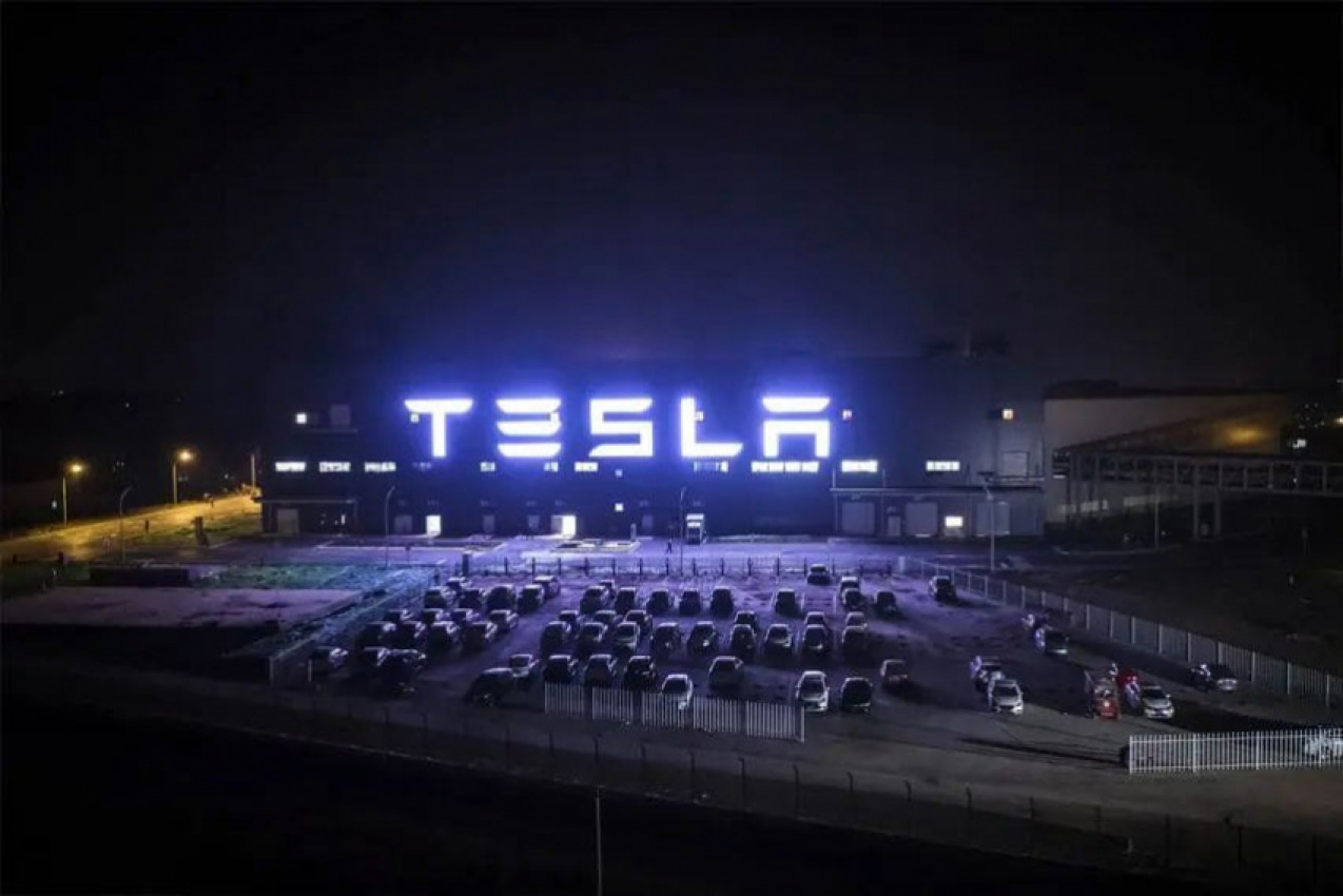 autos, cars, tesla, new shanghai factory could double tesla production to 1 million units per year