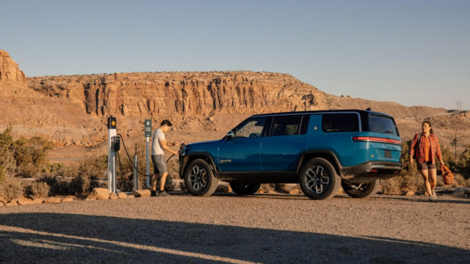 autos, cars, green cars, rivian, here’s why rivian is suddenly raising prices
