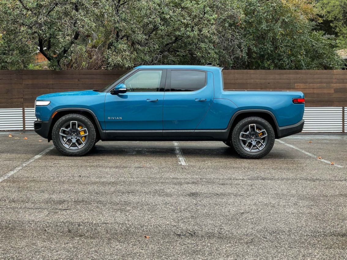 autos, cars, rivian, electric cars, news, pickup trucks, rivian news, rivian announces dual-motor r1t and r1s, increases prices by up to $12k
