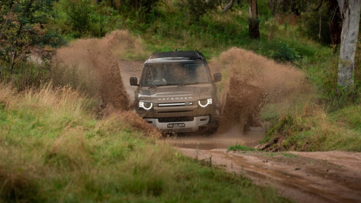 autos, cars, land rover, land rover defender, land rover defender wins 2022 drive car of the year best upper large suv