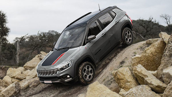 autos, cars, jeep, android, jeep compass, jeep compass trailhawk, jeep compass trailhawk engine, jeep compass trailhawk ground clearance, jeep compass trailhawk price, jeep compass trailhawk specs, android, top 5 things to know about the jeep compass trailhawk: powertrain, features & more