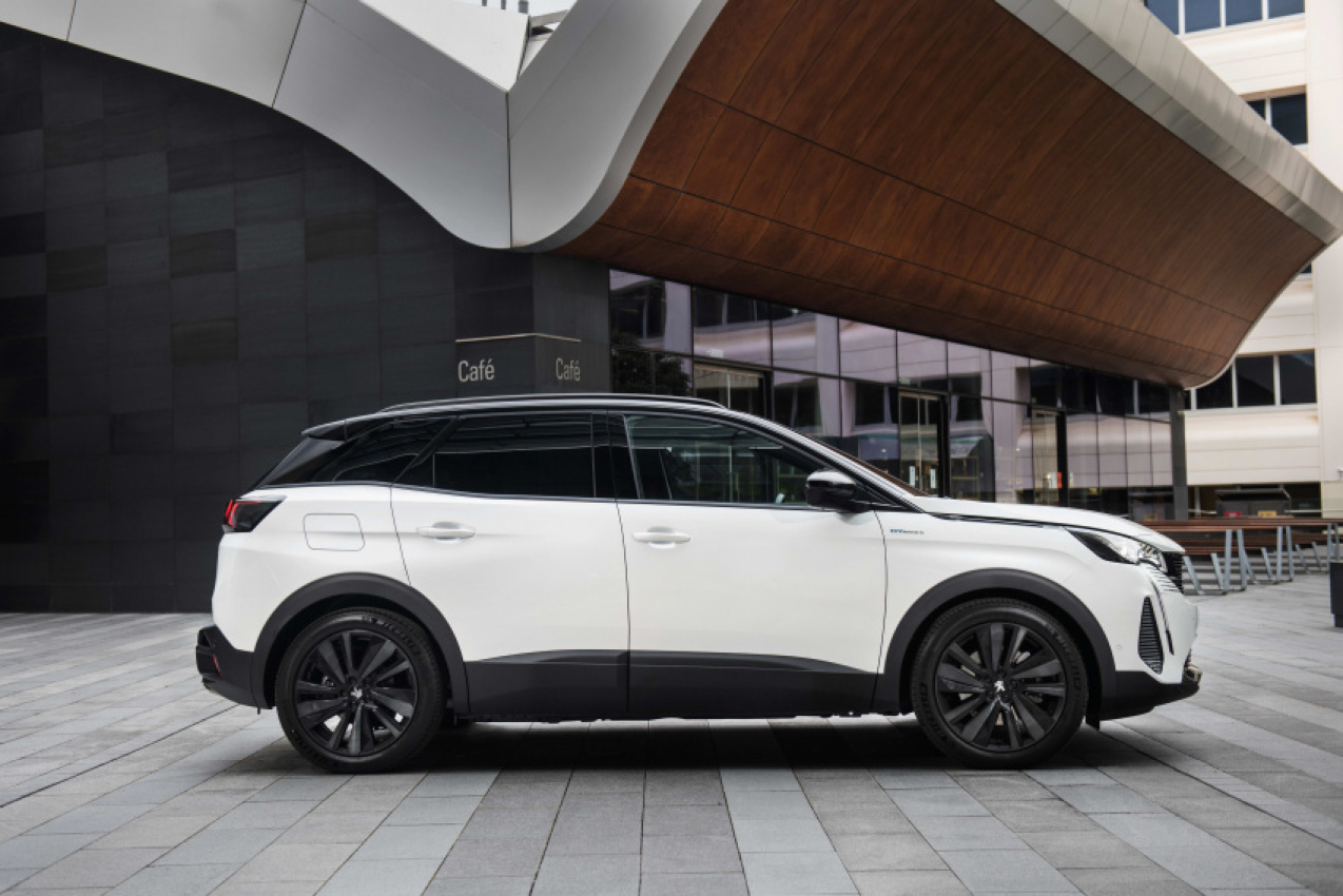 autos, cars, geo, peugeot, reviews, peugeot 3008, 2022 peugeot 3008 gt sport plug-in hybrid review: first drive