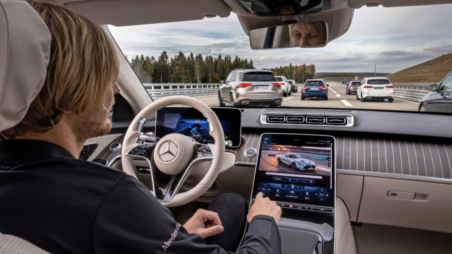autos, cars, mercedes-benz, car tech, industry, mercedes, mercedes-benz news, self driving cars, mercedes seeks us certification for level 3 self-driving system