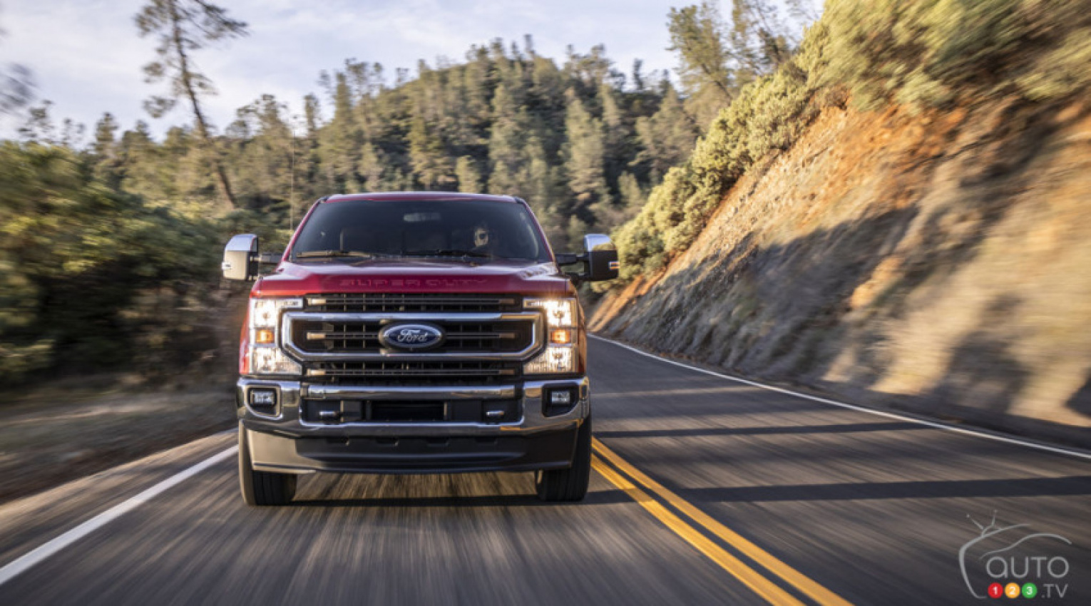 autos, cars, ford, reviews, ford recalls a quarter of a million f-250s and f-350s