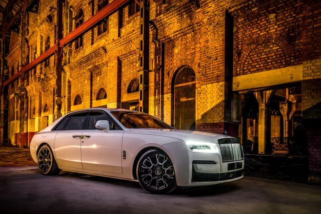 autos, cars, news, rolls-royce, car magazine, the world&039;s greatest car website, top gear, topgear, topgear malaysia, the 2022 rolls-royce black badge ghost is here in malaysia - from rm1.8 million
