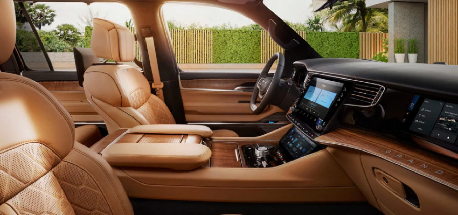 autos, cars, jeep, grand wagoneer, wagoneer, 2022 jeep grand wagoneer’s interior is ‘a flashy luxury oasis’