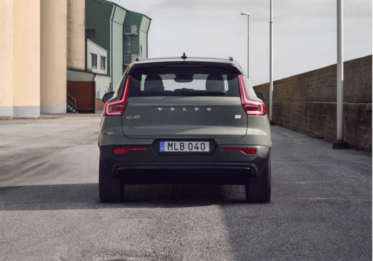 autos, cars, volvo, crossovers, electric cars, luxury cars, volvo news, volvo xc40, volvo xc40 news, preview: updated volvo xc40 recharge arrives with new look