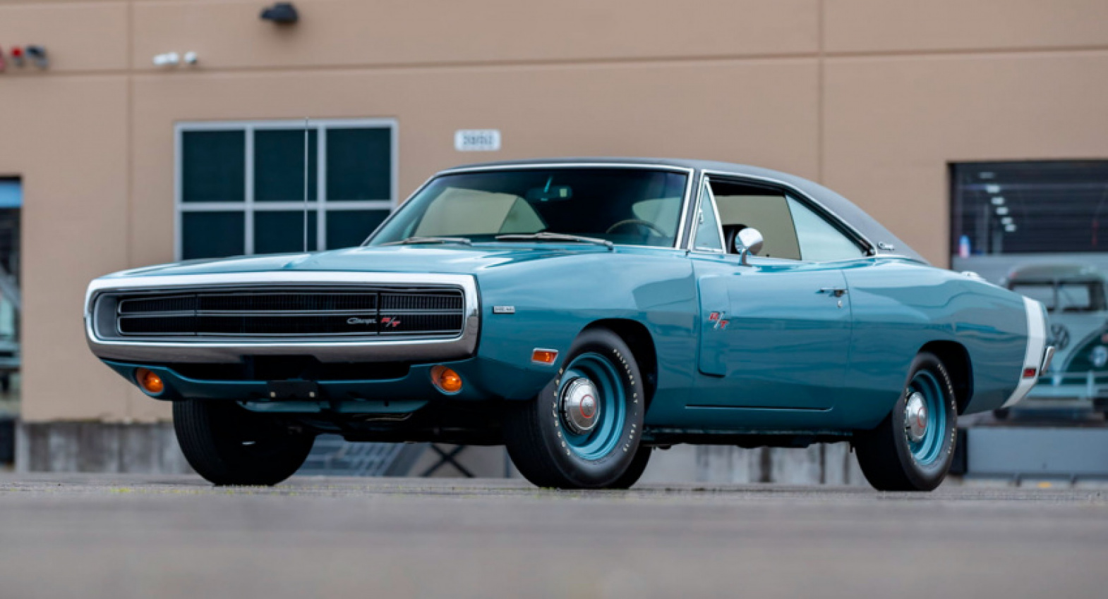 autos, cars, dodge, news, classics, dodge charger, used cars, this is the only 1970 dodge charger hemi r/t painted in light blue