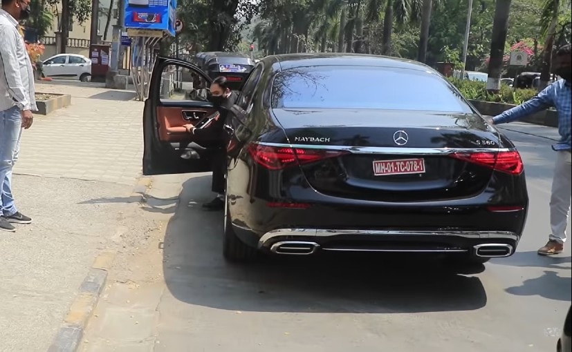 autos, cars, maybach, mercedes-benz, 2022 mercedes-maybach s-class, auto news, carandbike, mercedes, mercedes-maybach s-class, mercedes-maybach s580, news, shahid kapoor, shahid kapoor cars, shahid kapoor mercedes, actor shahid kapoor brings home the newly-launched mercedes-maybach s-class worth ₹ 2.5 crore