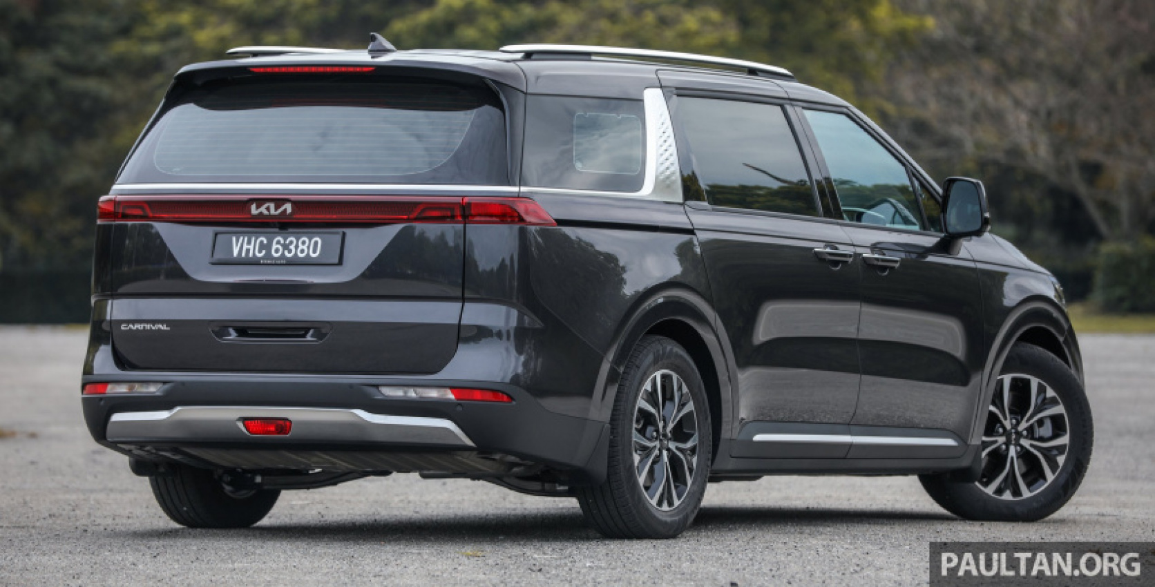 android, autos, car reviews, cars, kia, reviews, car reviews, android, review: 2022 kia carnival – looks fab and drives great, but perhaps not the luxury mpv for everyone