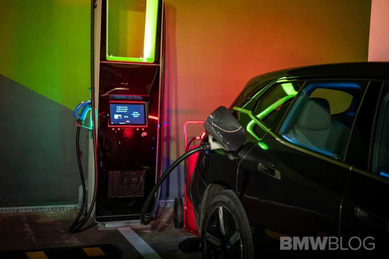 autos, bmw, cars, bmw i4, bmw ix, charging networks, electric vehicles, what’s the best non-supercharger charging network?