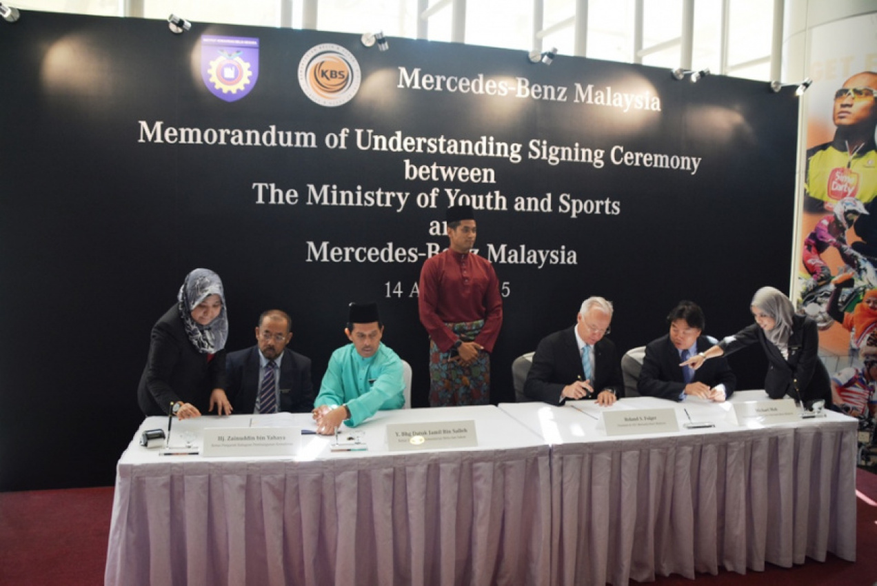 autos, cars, featured, mercedes-benz, mini, mercedes, training, mercedes-benz malaysia partners ministry of youth and sports in skilled workforce development project