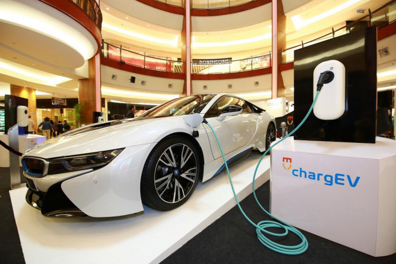 autos, bmw, cars, featured, greentech, bmw and greentech to deploy 25,000 ev charging stations by 2020