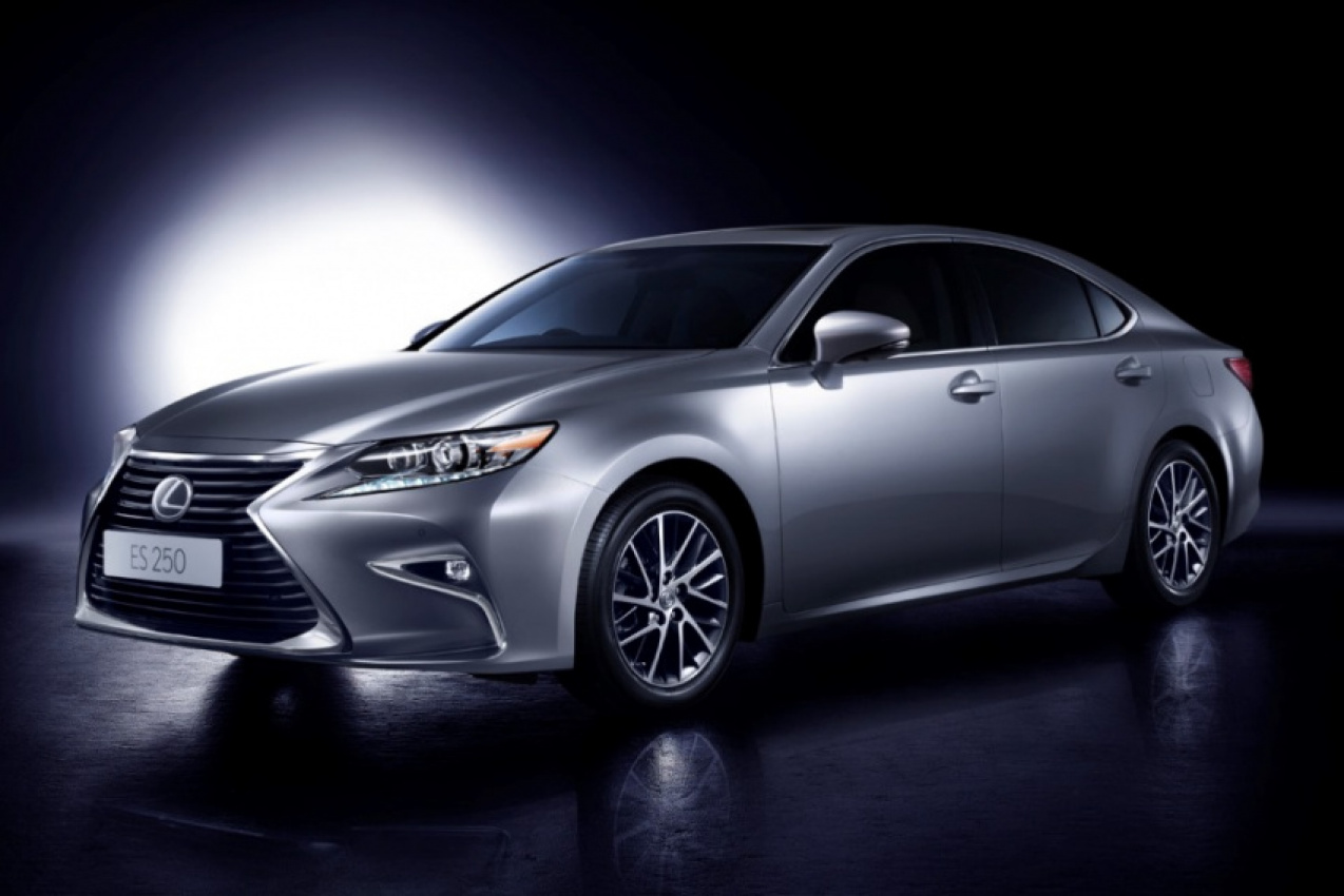 autos, cars, featured, lexus, 300h, order taking begins for facelifted lexus es