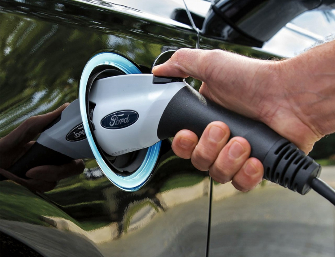autos, cars, ford, carbon neutrality, electric vehicles, electrification, ford blue, ford model e, ford pro, internal combustion engine, sustainability, zero emissions, ford to create separate business units for evs and for combustion vehicles