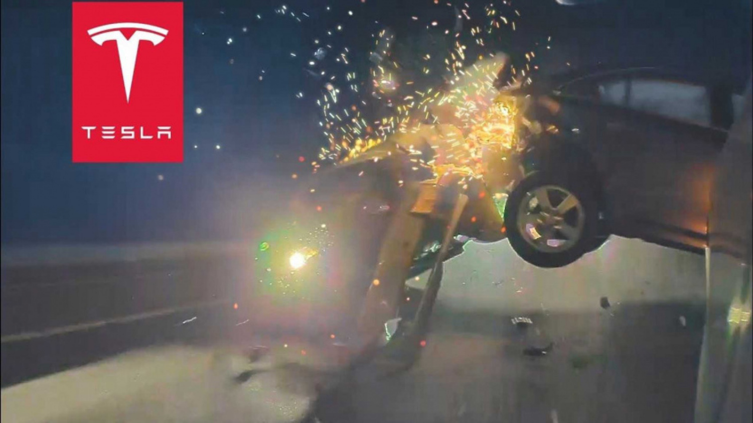 autos, cars, evs, tesla, tesla autopilot detects crash and steers around car to reduce damage