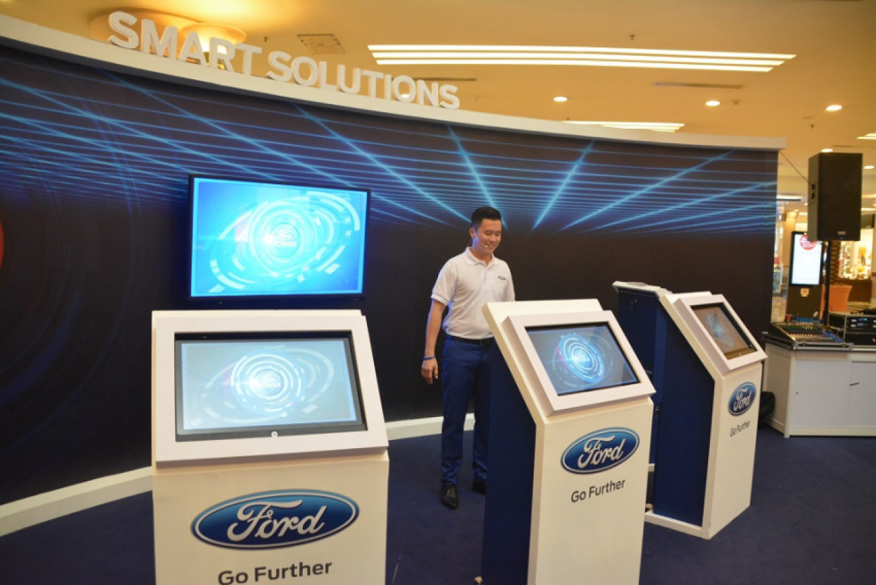 autos, cars, featured, ford, safety, ford showcases safety technologies in roadshow at 1u