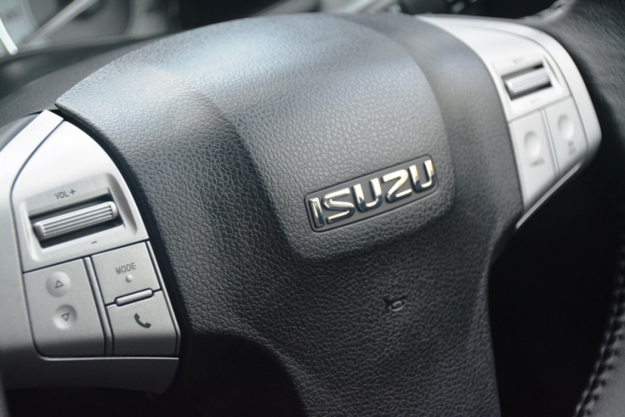 autos, cars, featured, isuzu, mu-x, isuzu mu-x test drive review