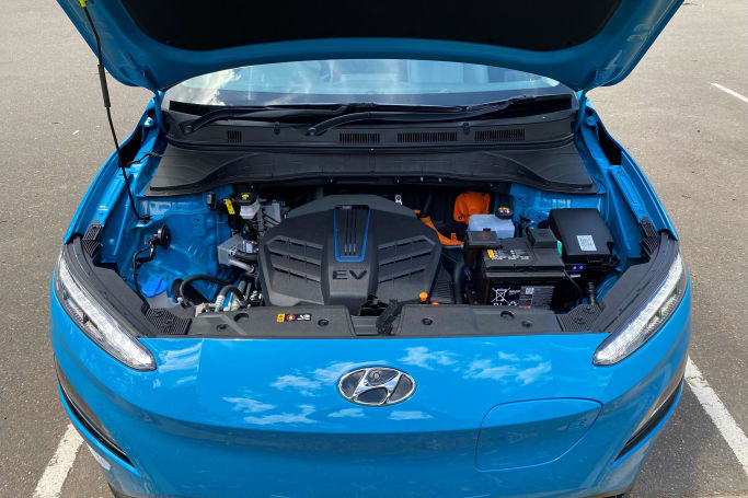 autos, cars, hyundai, electric cars, family cars, hyundai kona, hyundai kona 2022, hyundai kona reviews, hyundai reviews, hyundai suv range, android, hyundai kona electric 2022 review: standard range