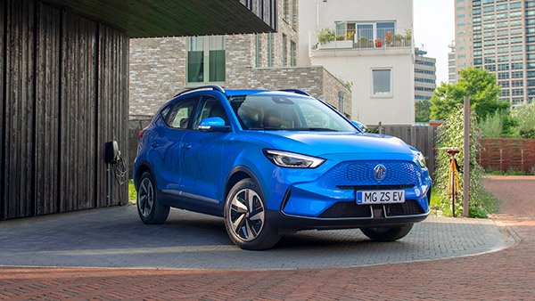 autos, cars, mg, android, mg zs, new mg zs ev, new mg zs ev charging time, new mg zs ev india launch, new mg zs ev india launched, new mg zs ev launch date, new mg zs ev price, new mg zs ev range, new mg zs ev specifications, new mg zs ev specs, android, 2022 mg zs ev launched in india: prices start from rs 21.99 lakh