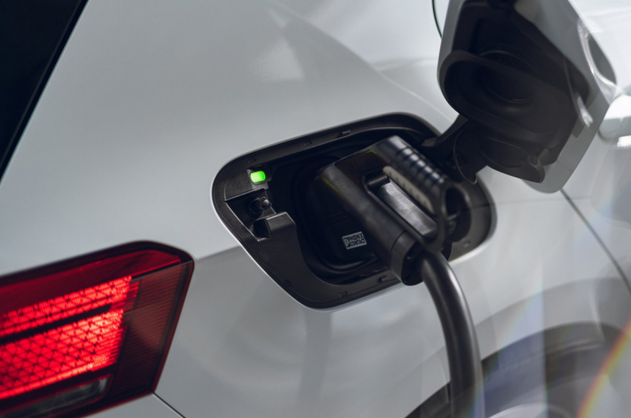 cars, electric car news and features, industry news, drivers to benefit from greater electric car charging choice at service stations