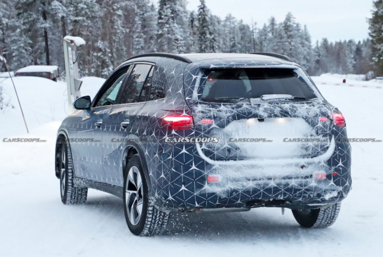 autos, cars, mercedes-benz, news, mercedes, mercedes glc, mercedes scoops, scoops, 2023 mercedes glc drops camo and adopts starry wrap ahead of its upcoming debut