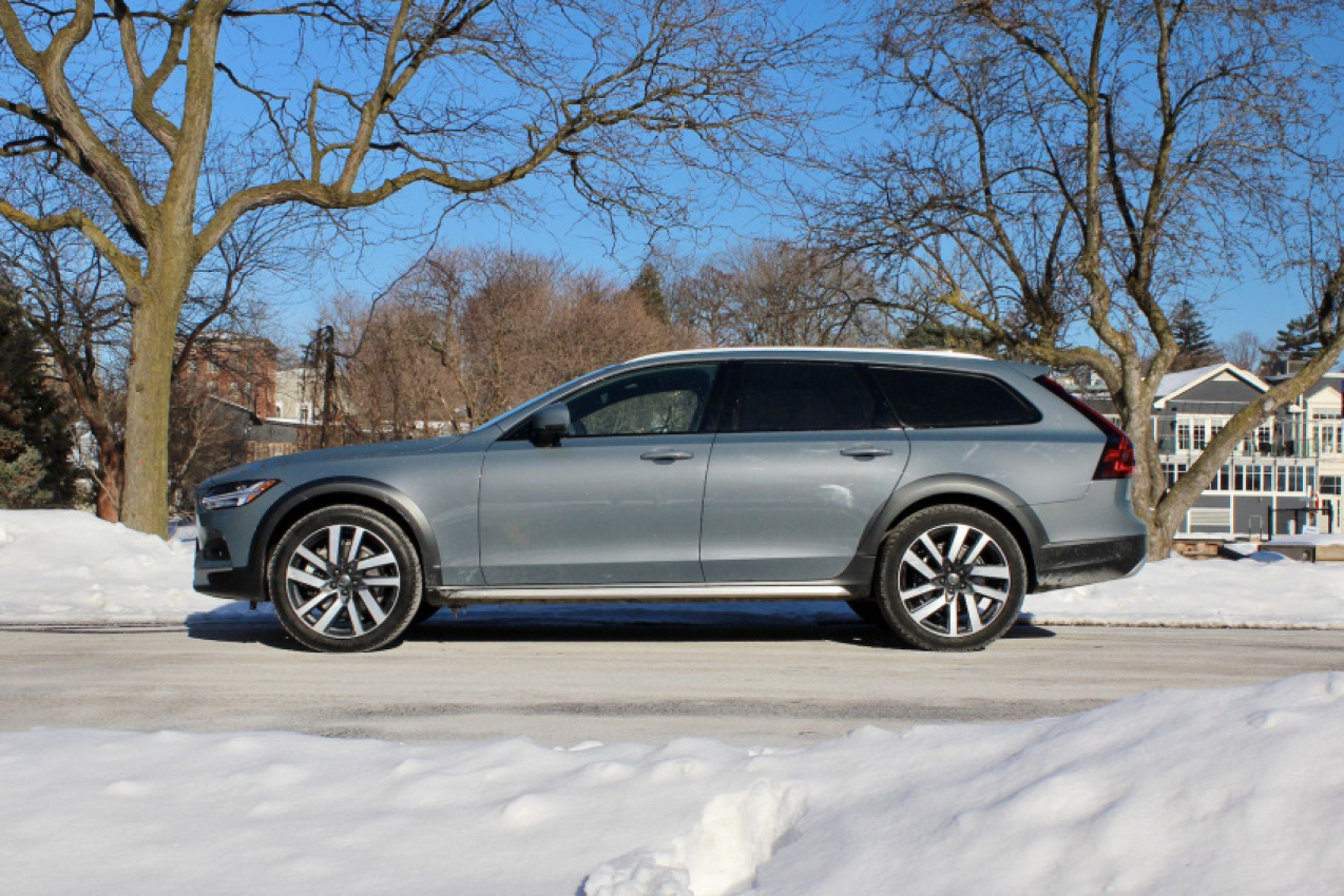 autos, cars, luxury, volvo, android, volvo v90, android, wagon review: 2022 volvo v90 cross country b6