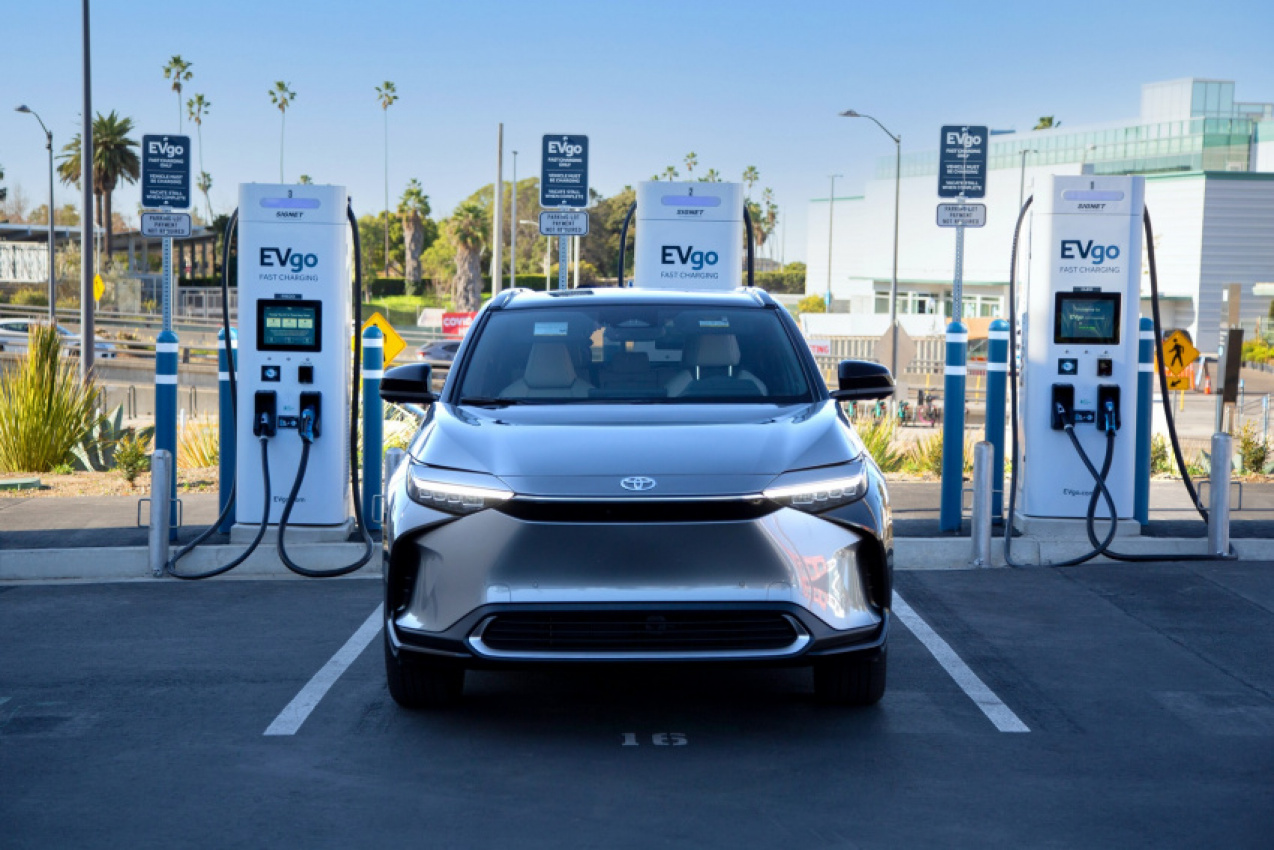 autos, cars, electric cars, emissions, more evs likely means less pollution from utilities, not more: here's why