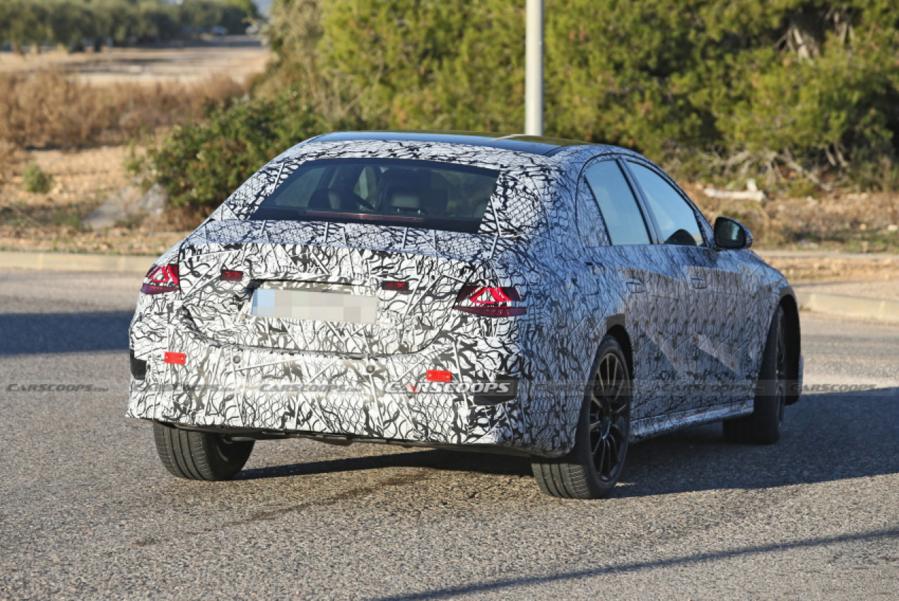 autos, cars, mercedes-benz, mg, news, mercedes, mercedes e-class, mercedes scoops, mercedes-amg, scoops, mercedes-amg e53e hybrid spied with mismatched wheels, quad tailpipes