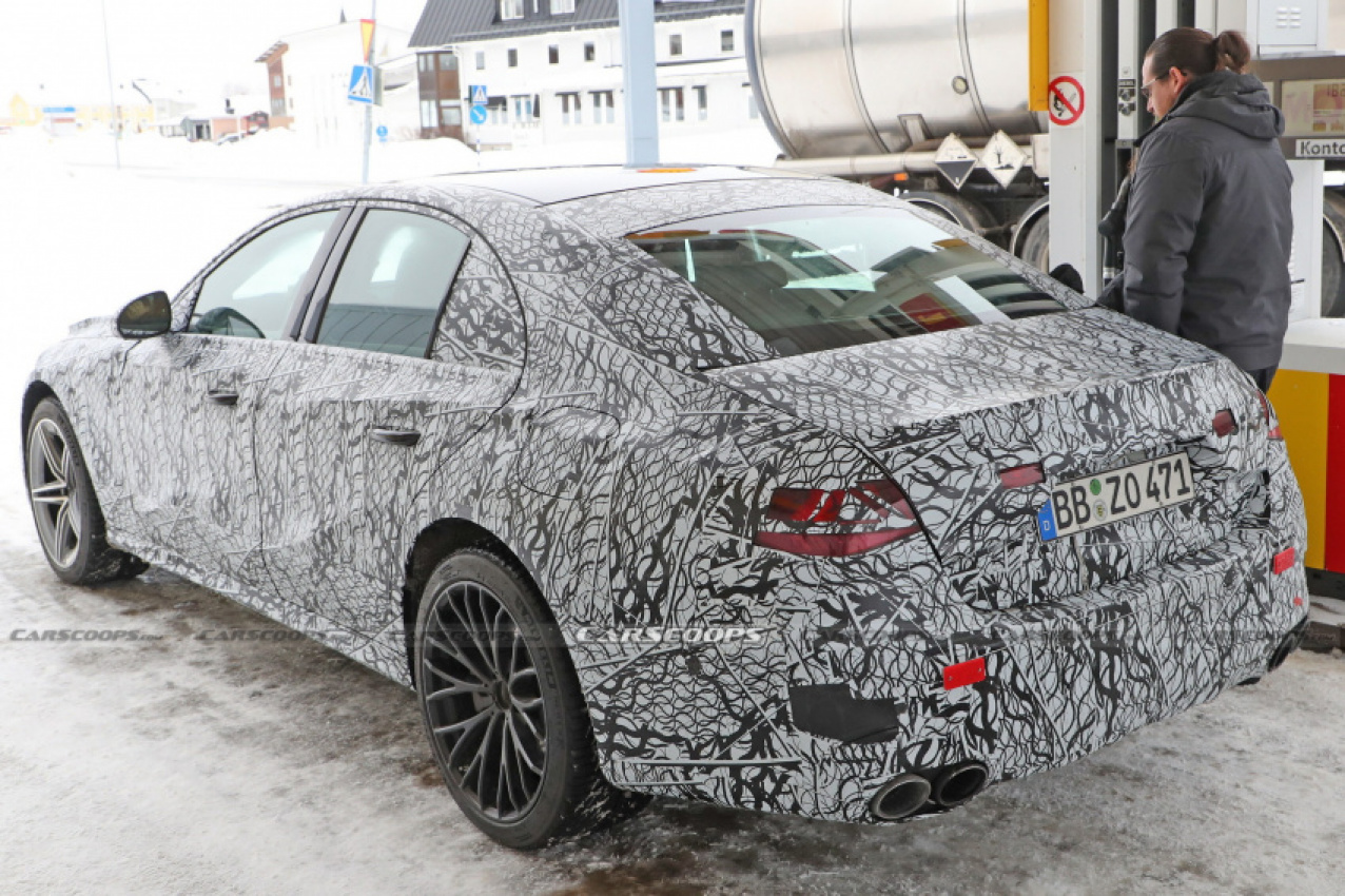 autos, cars, mercedes-benz, mg, news, mercedes, mercedes e-class, mercedes scoops, mercedes-amg, scoops, mercedes-amg e53e hybrid spied with mismatched wheels, quad tailpipes