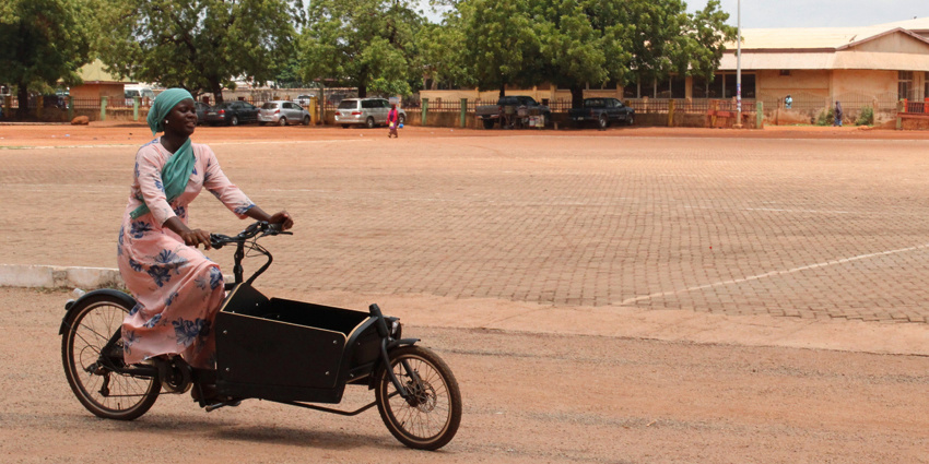 autos, cars, electric vehicle, two-wheeler, accra, africa, electric cargo bikes, ghana, impact hub accra, international climate initiative, made in ghana, micromobility, siemens, siemens stiftung, tamale, electric cargo bike pilot starts in ghana