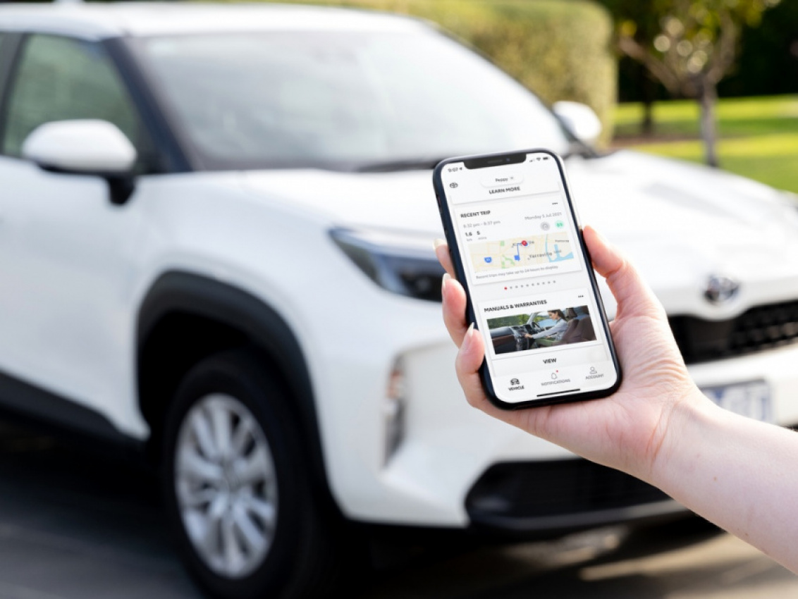 android, autos, cars, toyota, car reviews, driving impressions, first drive, goauto, road tests, android, toyota connected services upgraded, now on hilux