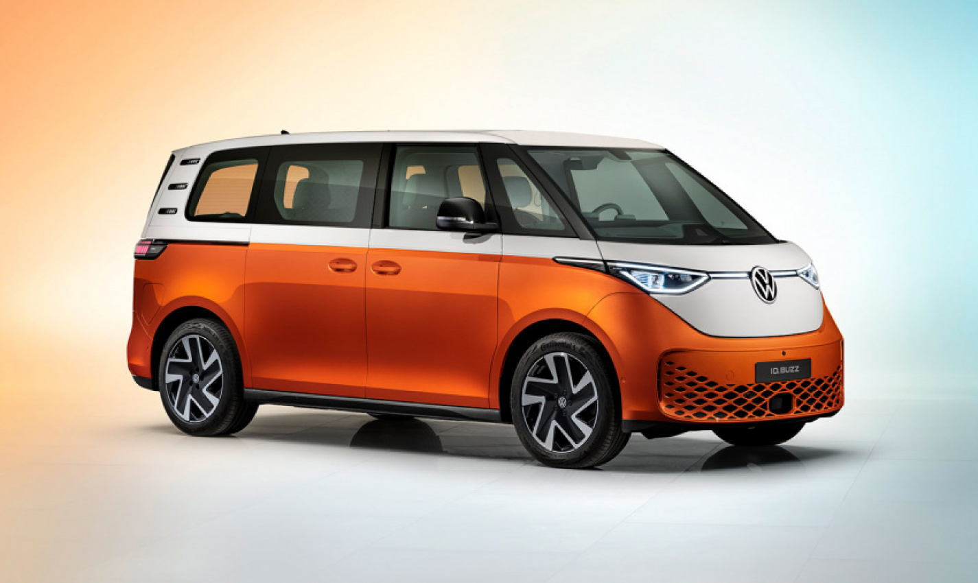 autos, volkswagen, volkswagen cars, volkswagen electric vehicle, volkswagen ev, volkswagen id buzz features, volkswagen id. buzz, volkswagen modern type 2 microbus, volkswagen smiling car, volkswagen type 2 microbus, volkswagen id buzz revealed: when will it arrive in the us?