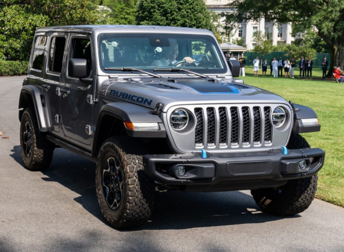 autos, cars, jeep, jeep wrangler, wrangler, how much does a fully loaded 2022 jeep wrangler 4xe cost?