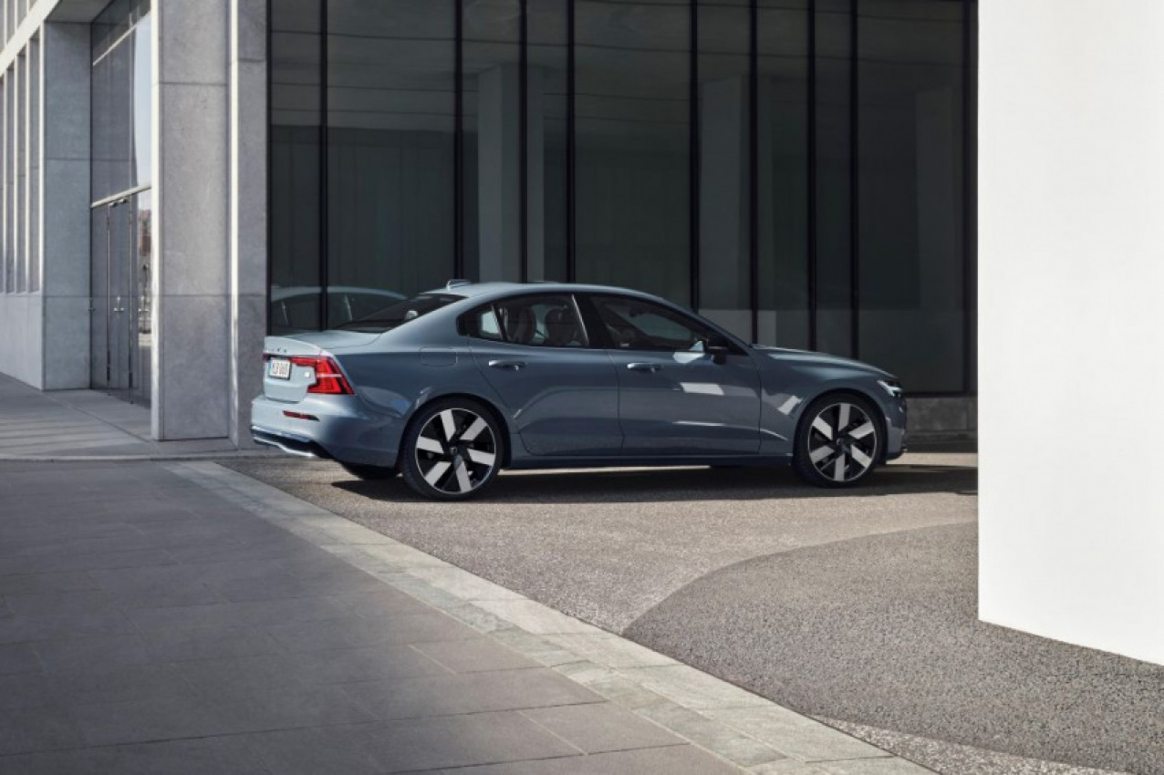 autos, cars, volvo, android, volvo s60, android, 2023 volvo s60 and v60 update revealed, here mid-year