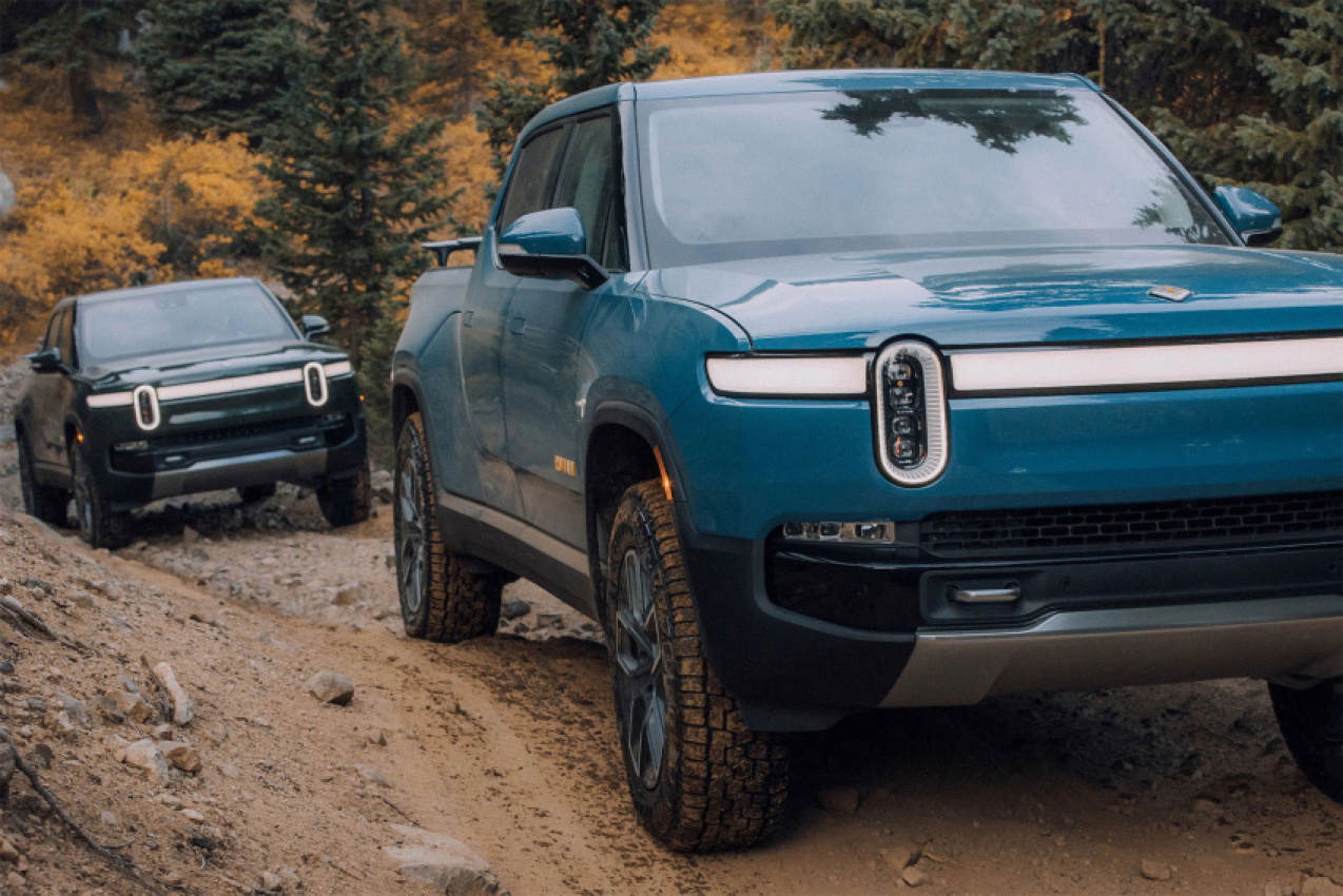 autos, cars, news, rivian, amazon, electric vehicles, rivian r1s, rivian r1t, amazon, rivian lost $2.4 billion last quarter and delivered 909 vehicles