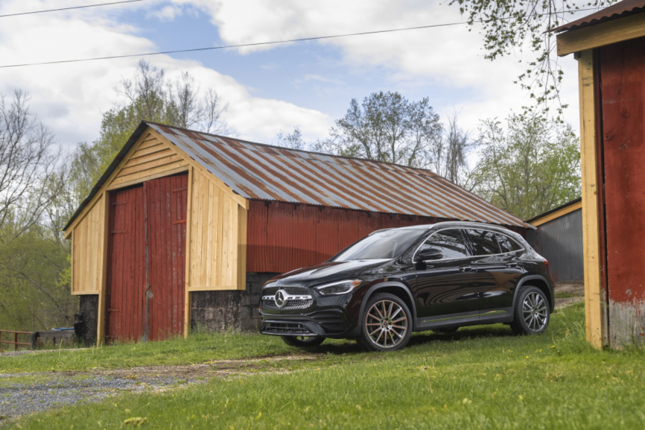 autos, cars, mercedes-benz, news, mercedes, mercedes cla, mercedes cla 35 amg, mercedes gla, recalls, calling four mercedes cla and gla owners: your rear brake caliper housing fasteners may come loose