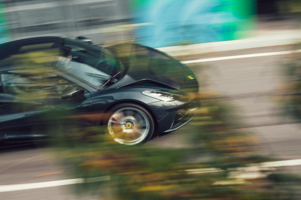 autos, cars, lotus, news, android, lotus emira, lotus videos, reviews, video, android, the new emira looks like the best way to send off lotus’ internal combustion sports cars
