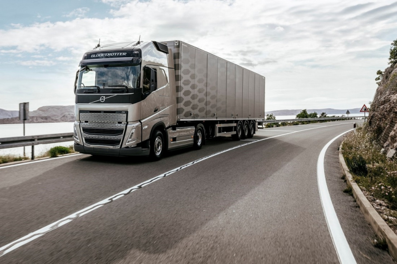 autos, cars, commercial vehicles, volvo, malaysia, trucks, volvo connect, volvo group, volvo trucks, volvo trucks malaysia, volvo trucks malaysia launches volvo connect service