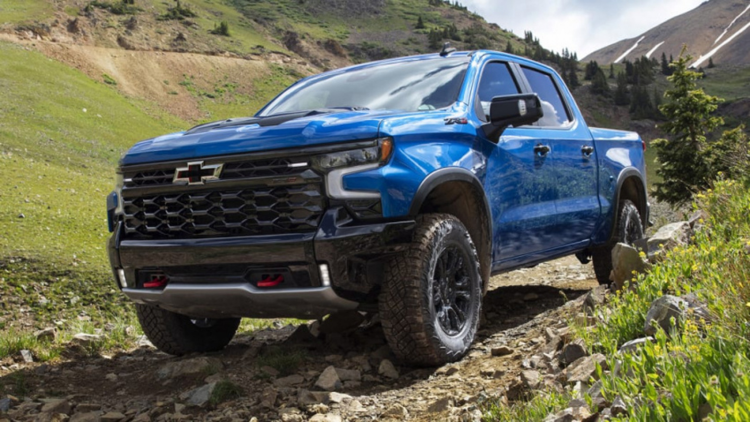 autos, cars, chevrolet, car buying, marketing/advertising, plants/manufacturing, truck, chevrolet hikes 2022 silverado prices as much as $1,200