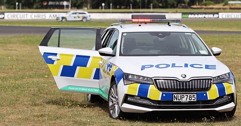 autos, cars, auckland central, car, cars, driven, driven nz, electric cars, motoring, national, new zealand, news, nz, skoda, traffic, nz police approve škoda superb iv phev for operational testing