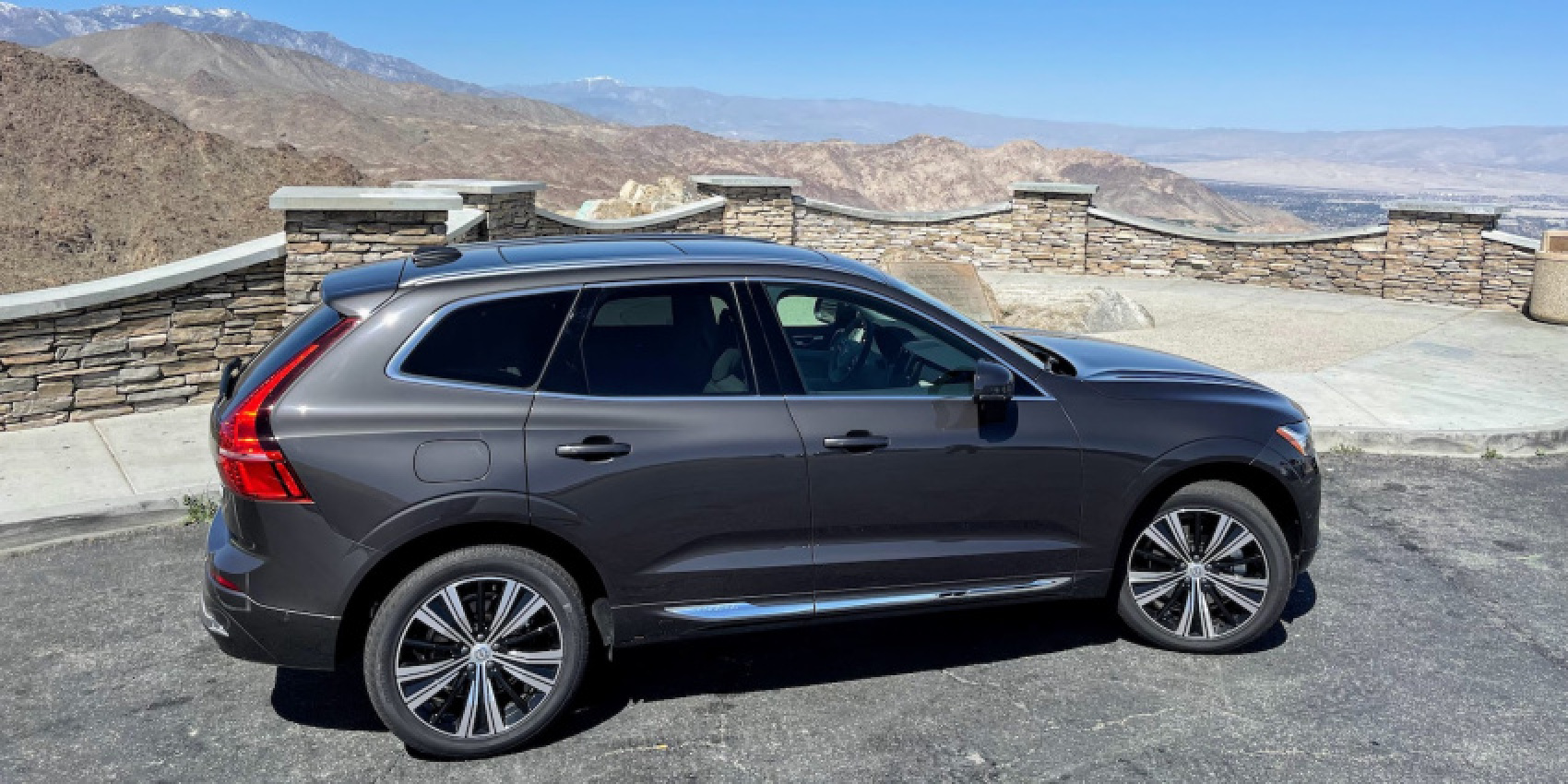 autos, cars, volvo, vnex, volvo xc60, android, first look: 2022 volvo xc60 recharge phev boosted to 35 ev miles