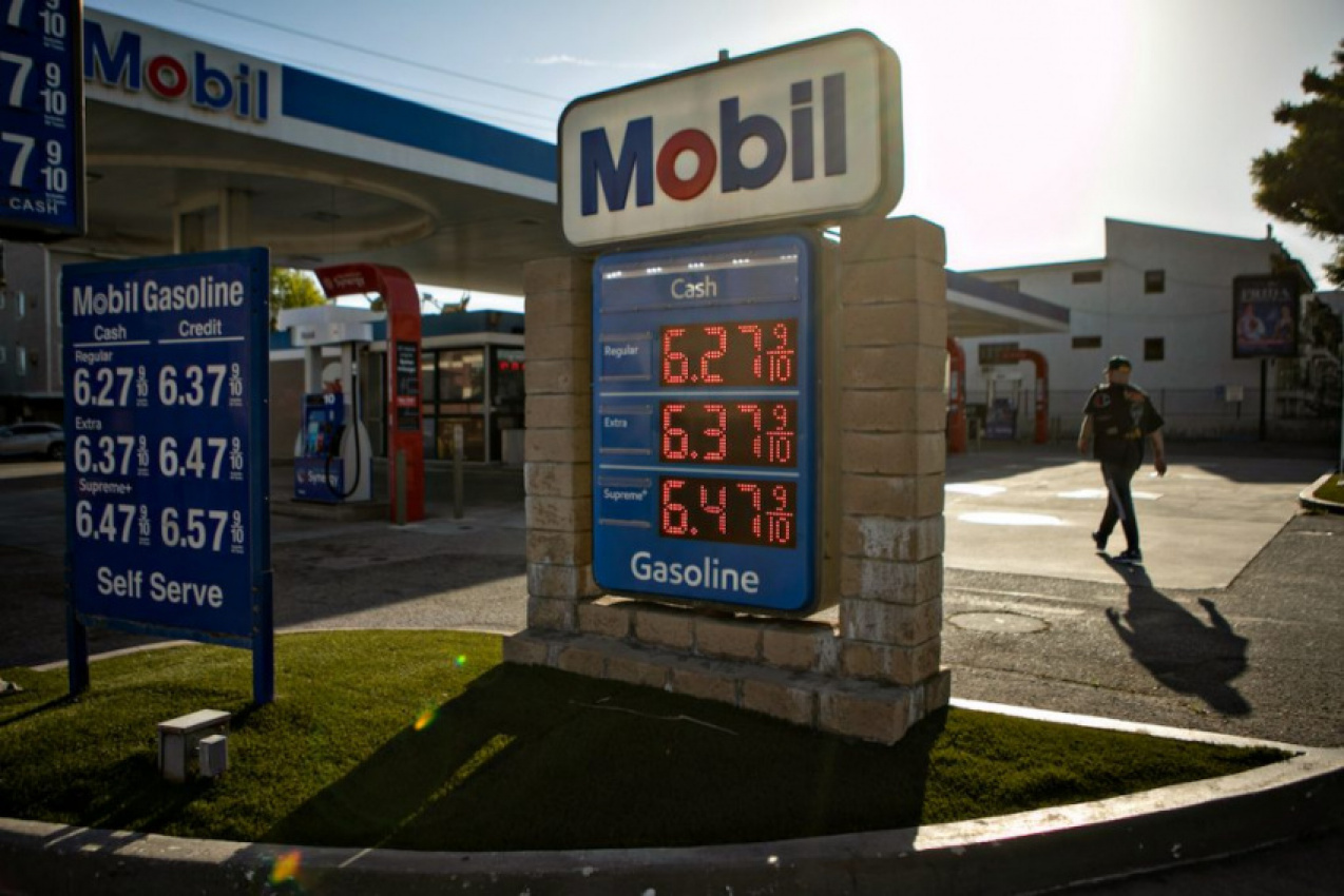 autos, cars, fuel, gas price, are high gas prices president joe biden’s fault?