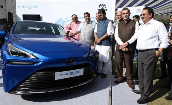autos, cars, toyota, fcev, hydrogen fuel cell, indian, industry & policy, mirai, morth, toyota mirai hydrogen fuel cell ev pilot study begins in india