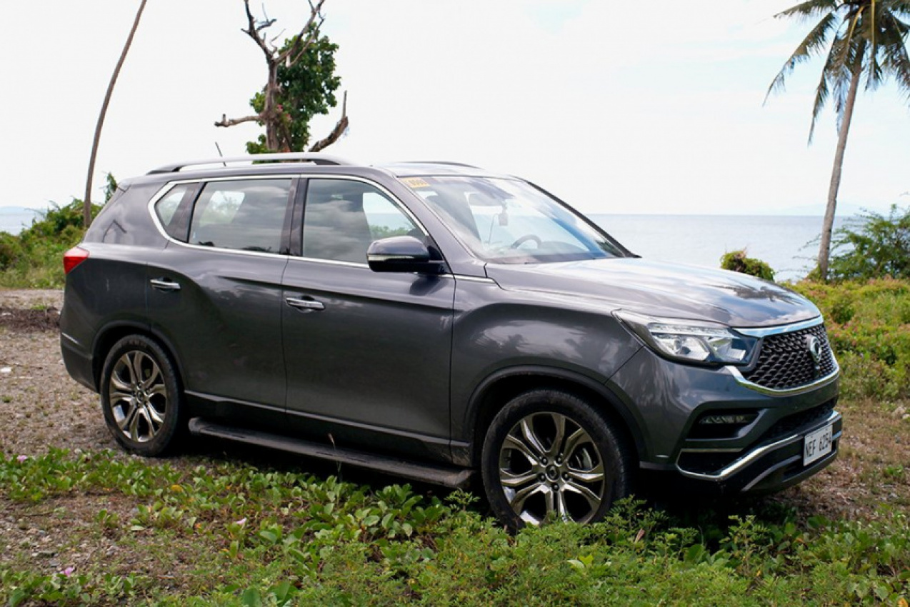 autos, cars, reviews, ssangyong, android, ssangyong rexton, android, ssangyong rexton 4x4: it throws you everything but the kitchen sink