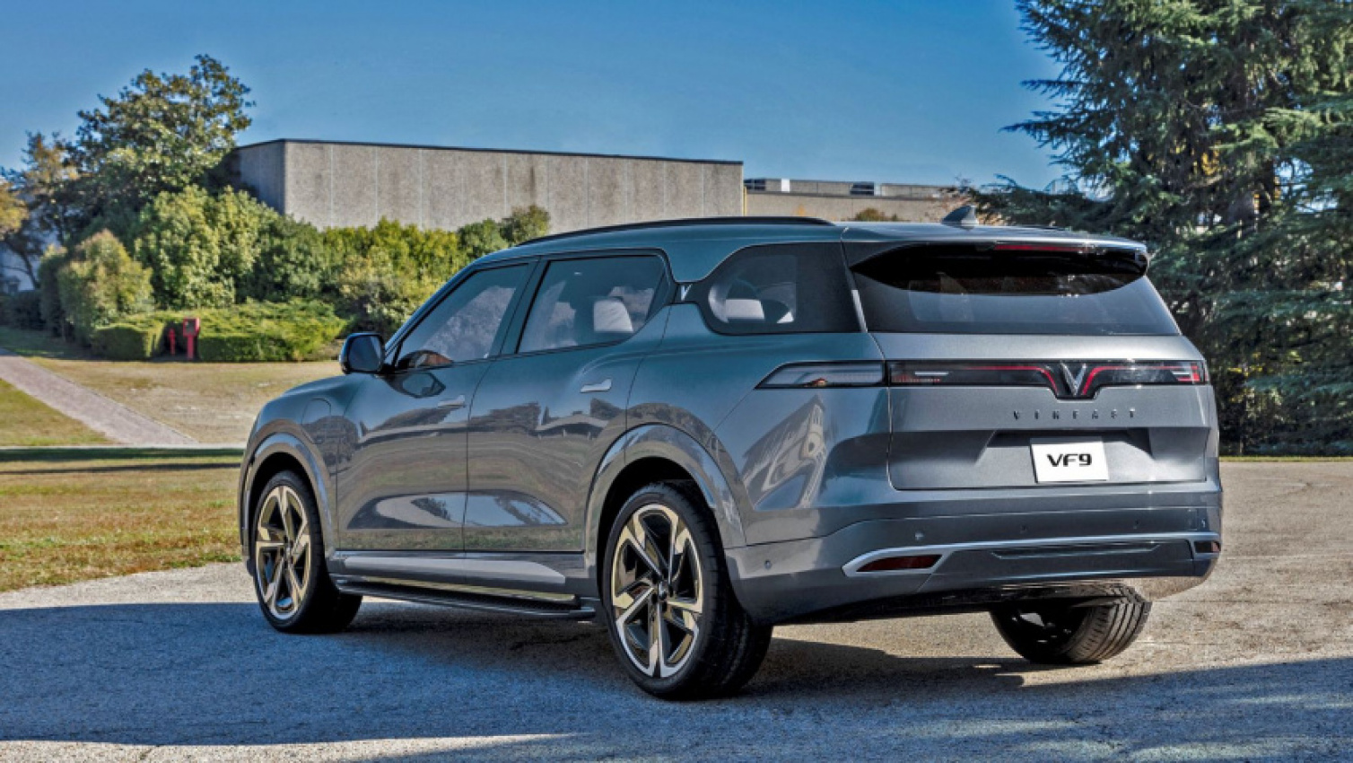 autos, cars, vinfast, vinfast announces canadian pricing for its all-electric suvs
