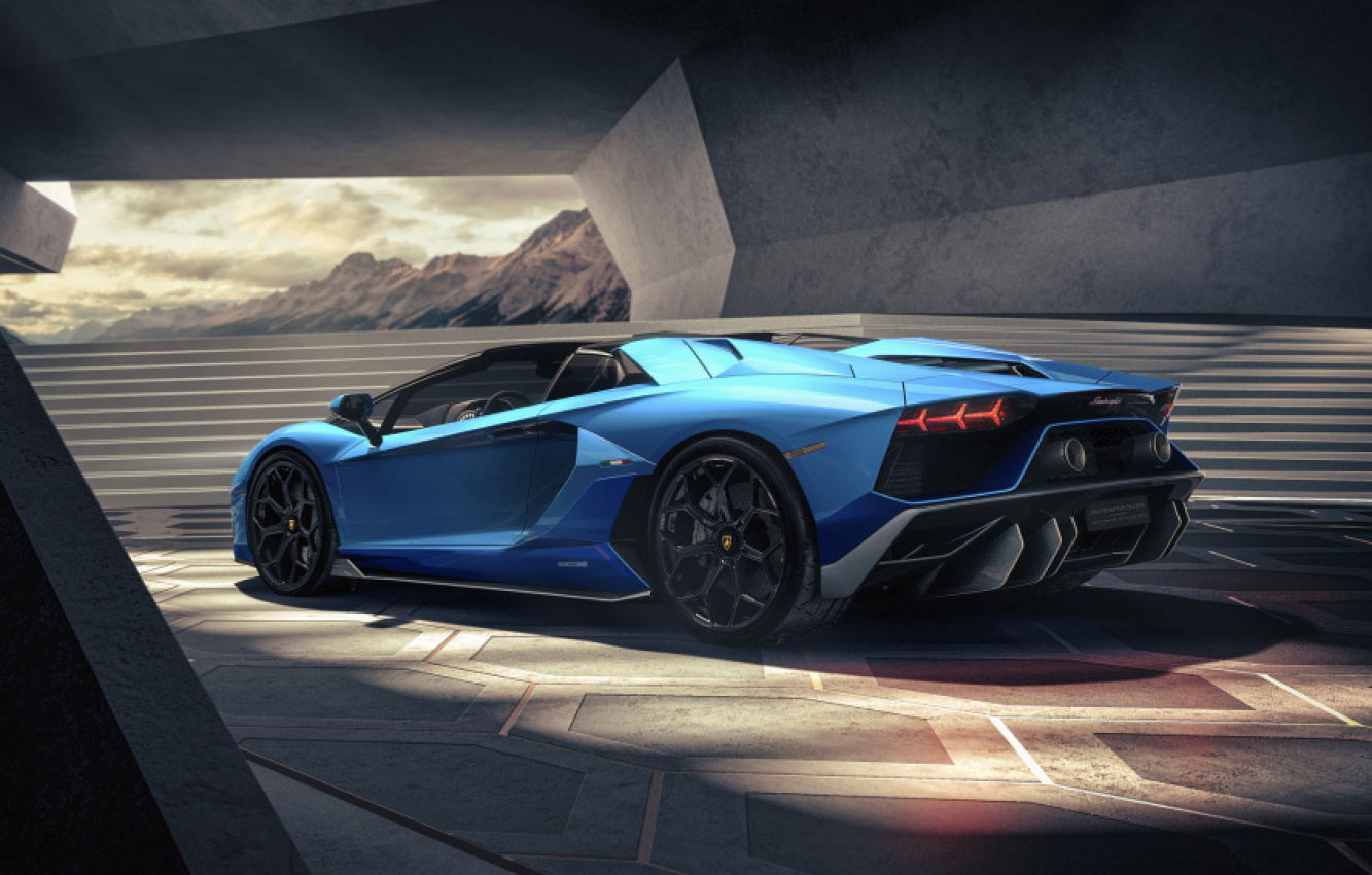 autos, cars, lamborghini, news, audi, bentley, lamborghini aventador, reports, lamborghini aventador ultimae going back into production to replace the 15 lost during sinking of felicity ace