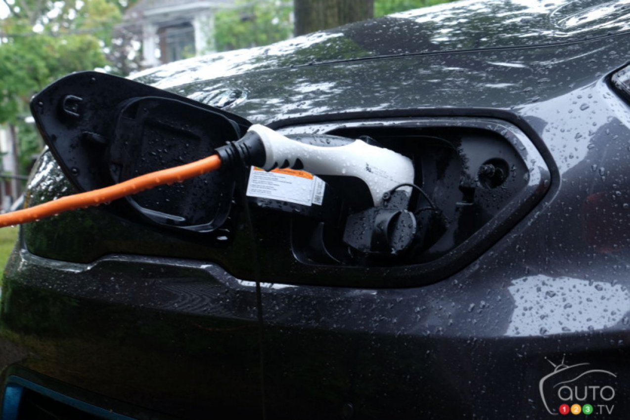 autos, cars, kia, reviews, kia niro, kia niro ev long-term review, part 14: the cost of charging